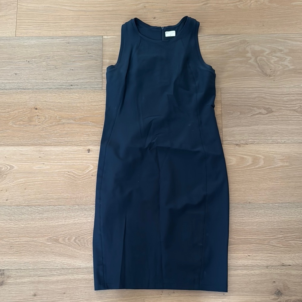Athleta Blue Sheath Dress Sleeveless Scoop Neck